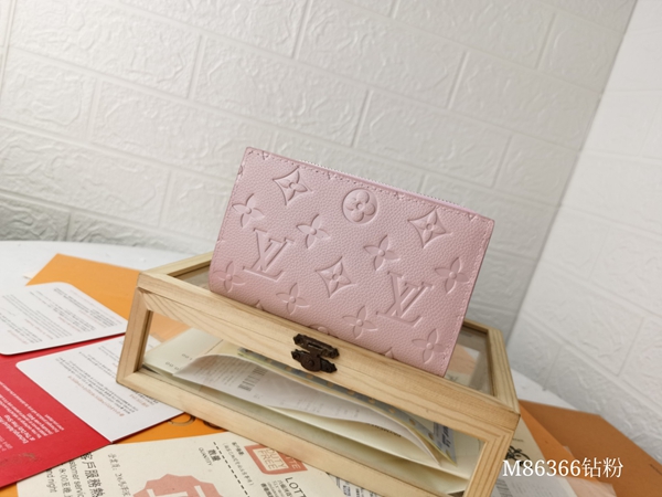 LVコピーウォレット着用イメージ
